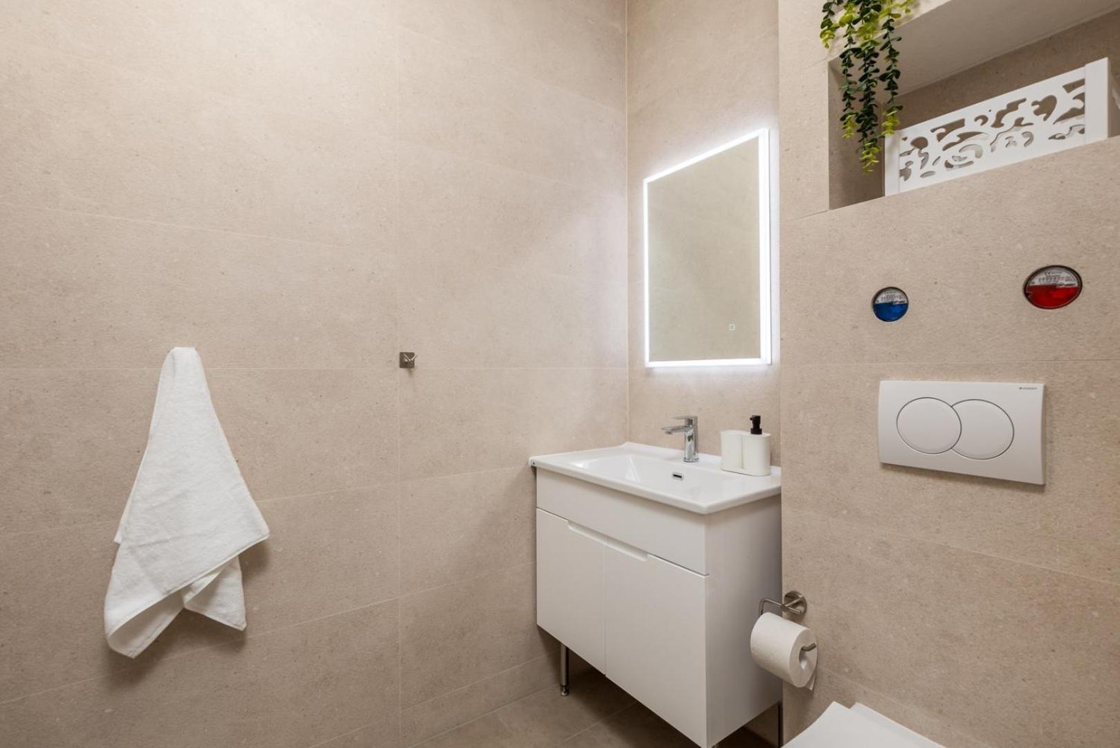 Apartments Jadranka Omisalj Luaran gambar