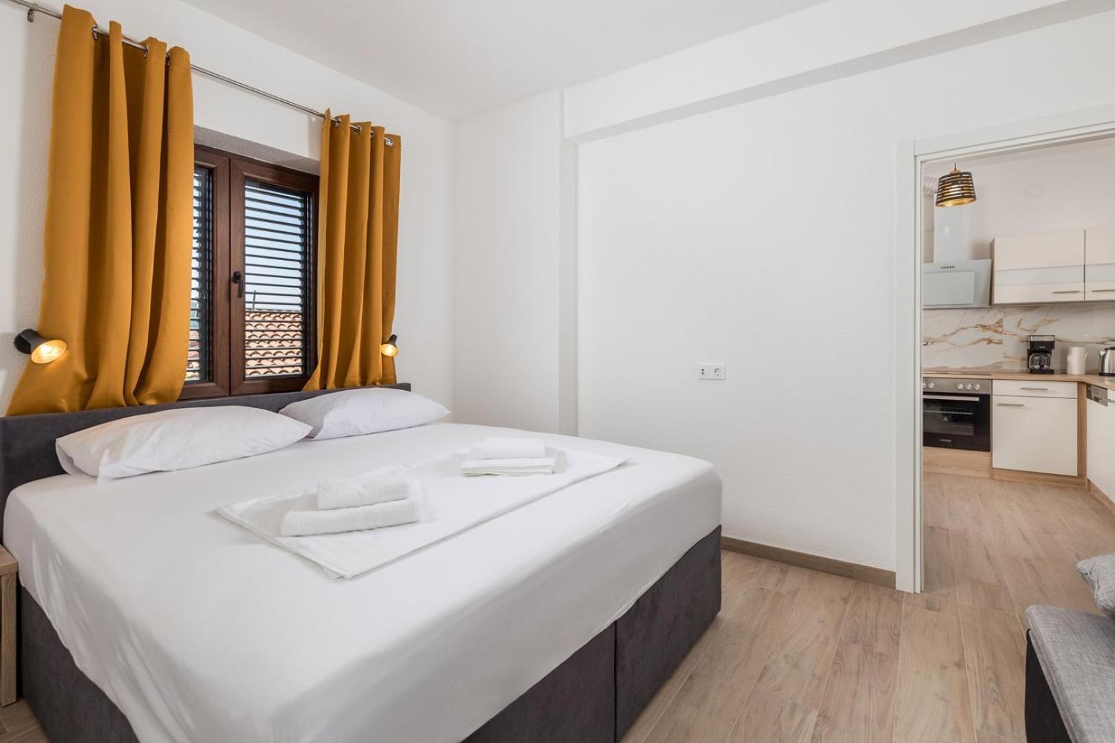 Apartments Jadranka Omisalj Luaran gambar