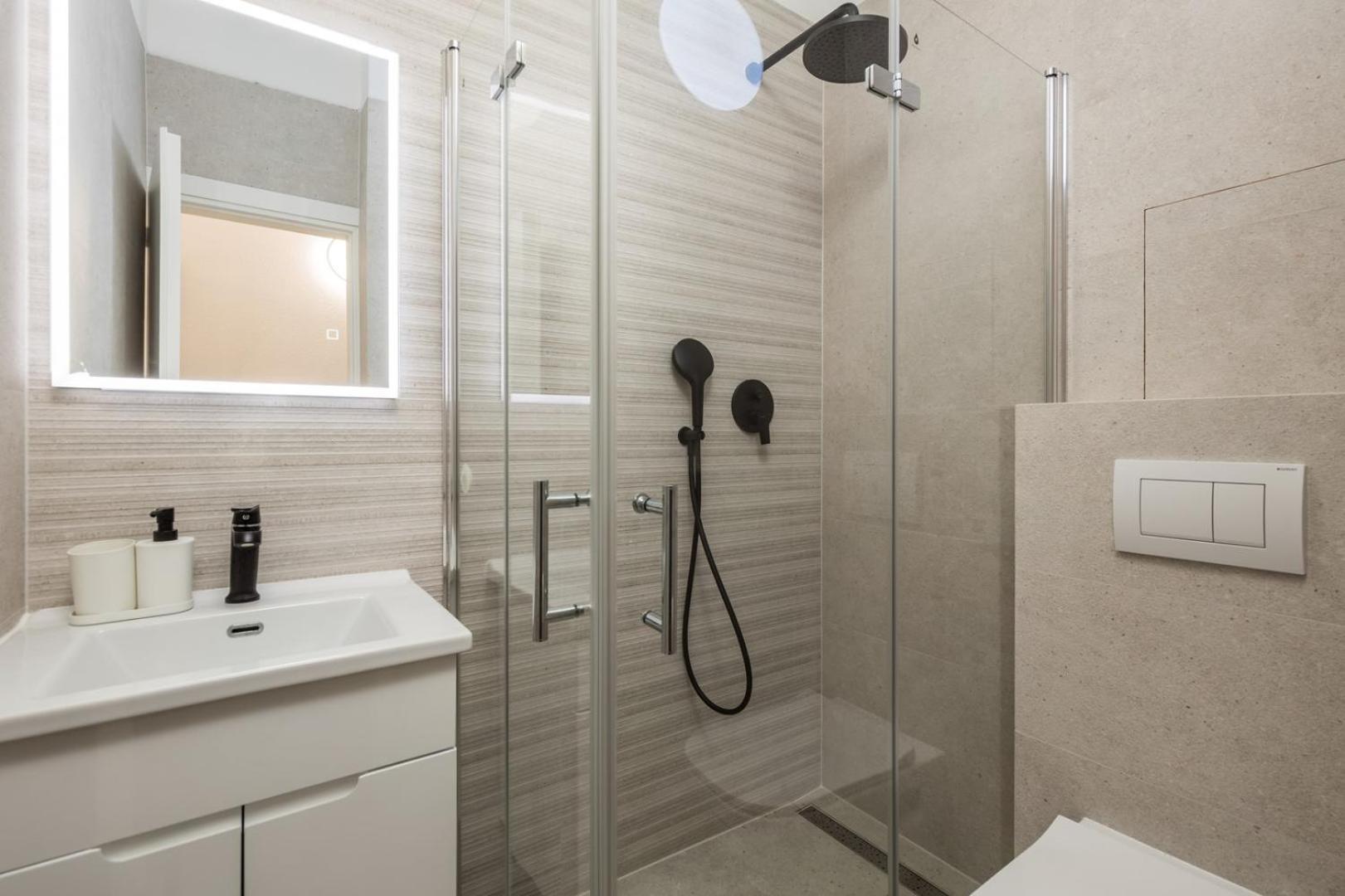 Apartments Jadranka Omisalj Luaran gambar