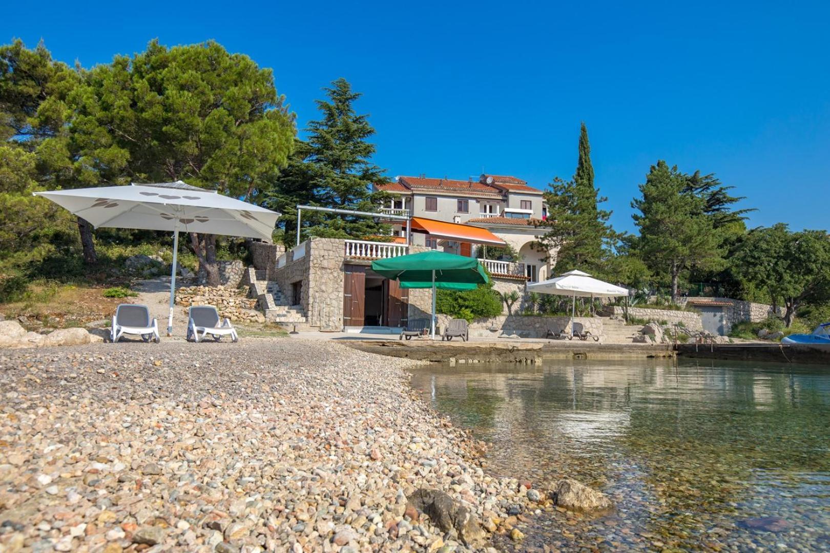 Apartments Jadranka Omisalj Luaran gambar