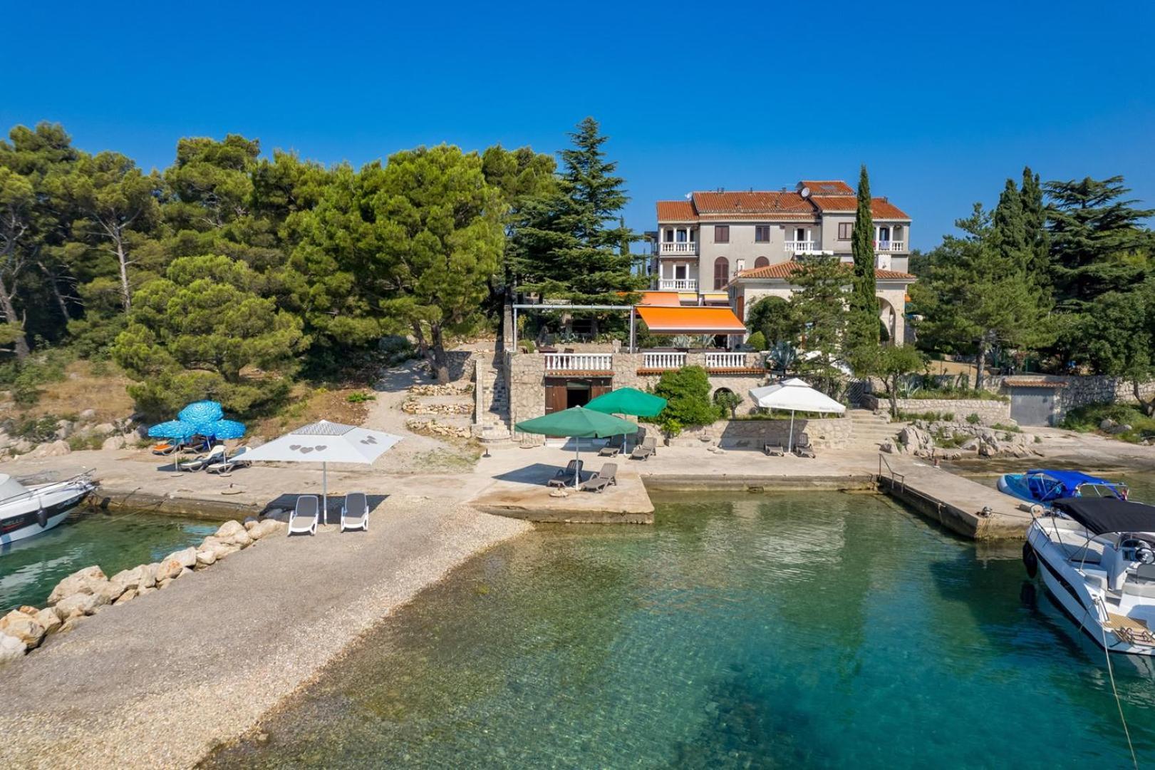 Apartments Jadranka Omisalj Luaran gambar