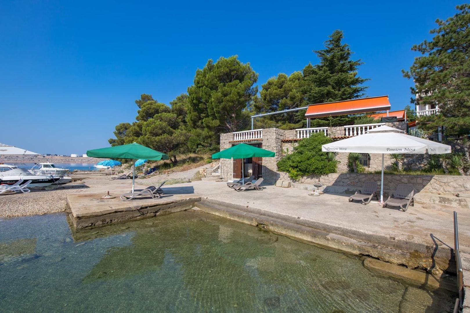 Apartments Jadranka Omisalj Luaran gambar