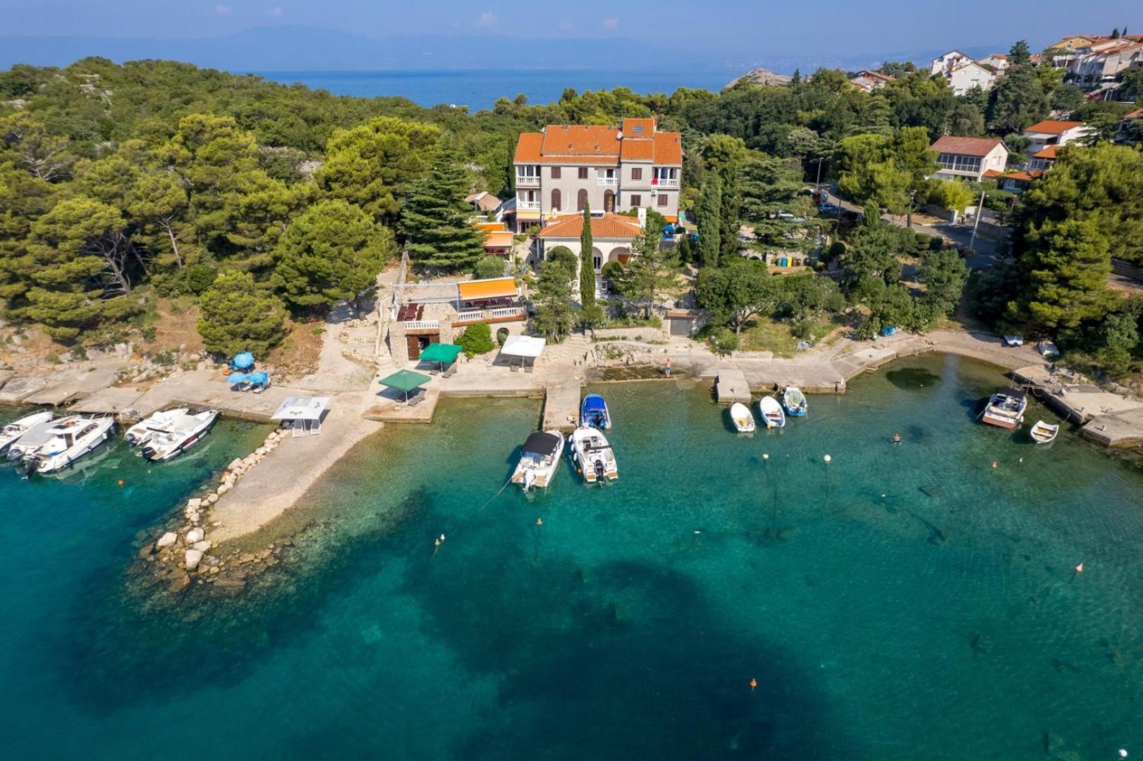 Apartments Jadranka Omisalj Luaran gambar
